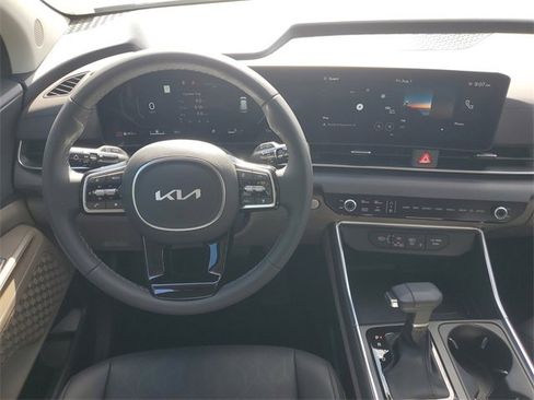 New 2026 Kia Carnival SX image 23