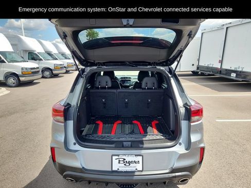 Used 2023 Chevrolet TrailBlazer RS w/ Technology Package FWD image 32