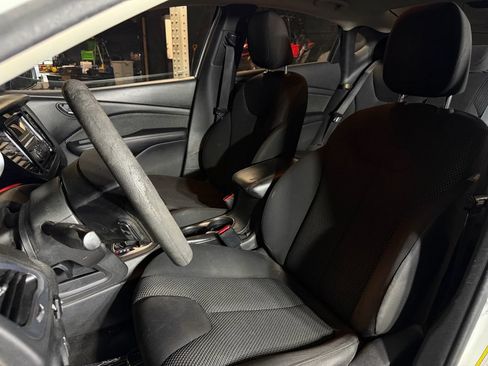 Used 2016 Dodge Dart SE w/ Convenience Group FWD image 11