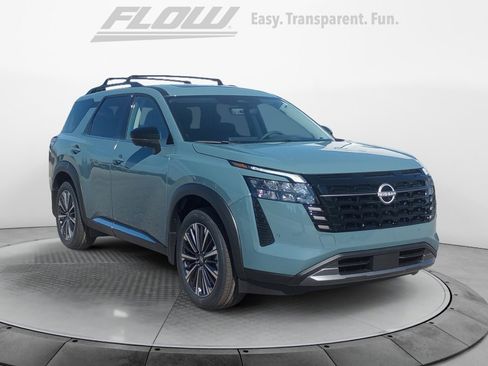 New 2026 Nissan Pathfinder Platinum w/ Cargo Package image 1