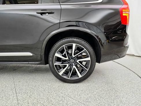 Certified 2023 Volvo XC90 B5 Plus w/ Protection Package Premier AWD/4WD image 27