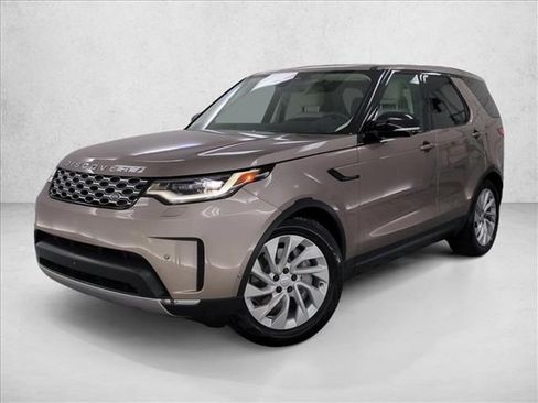 Certified 2026 Land Rover Discovery S AWD/4WD image 1