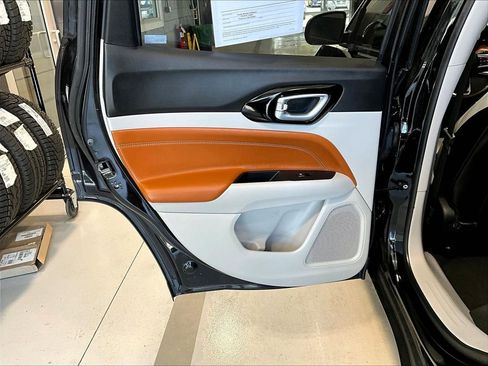 Used 2022 Jeep Compass Limited image 20