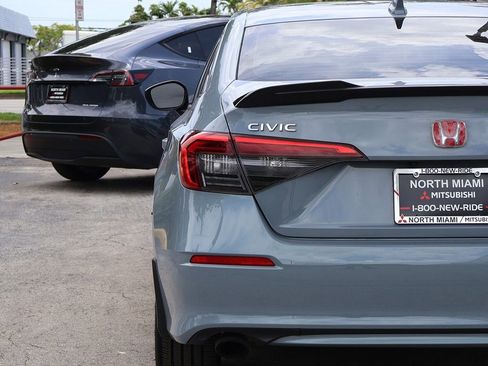 Used 2024 Honda Civic Si image 13