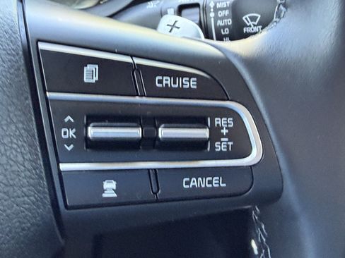 Certified 2019 Kia Stinger Premium image 31