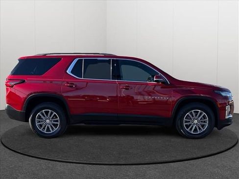 Certified 2023 Chevrolet Traverse LT FWD image 4