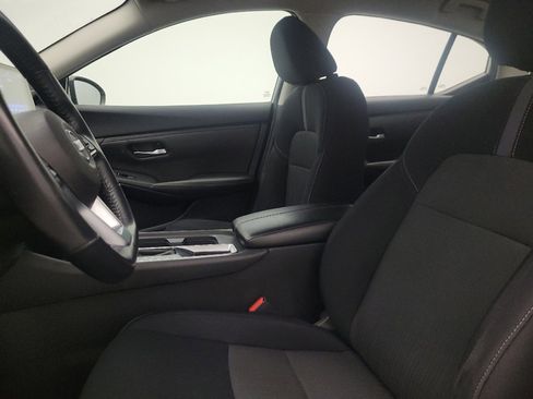 Used 2021 Nissan Sentra SV FWD image 17
