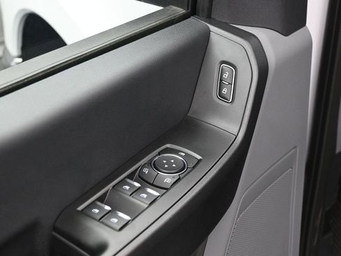 New 2026 Ford F350 XL w/ XL Chrome Package image 9