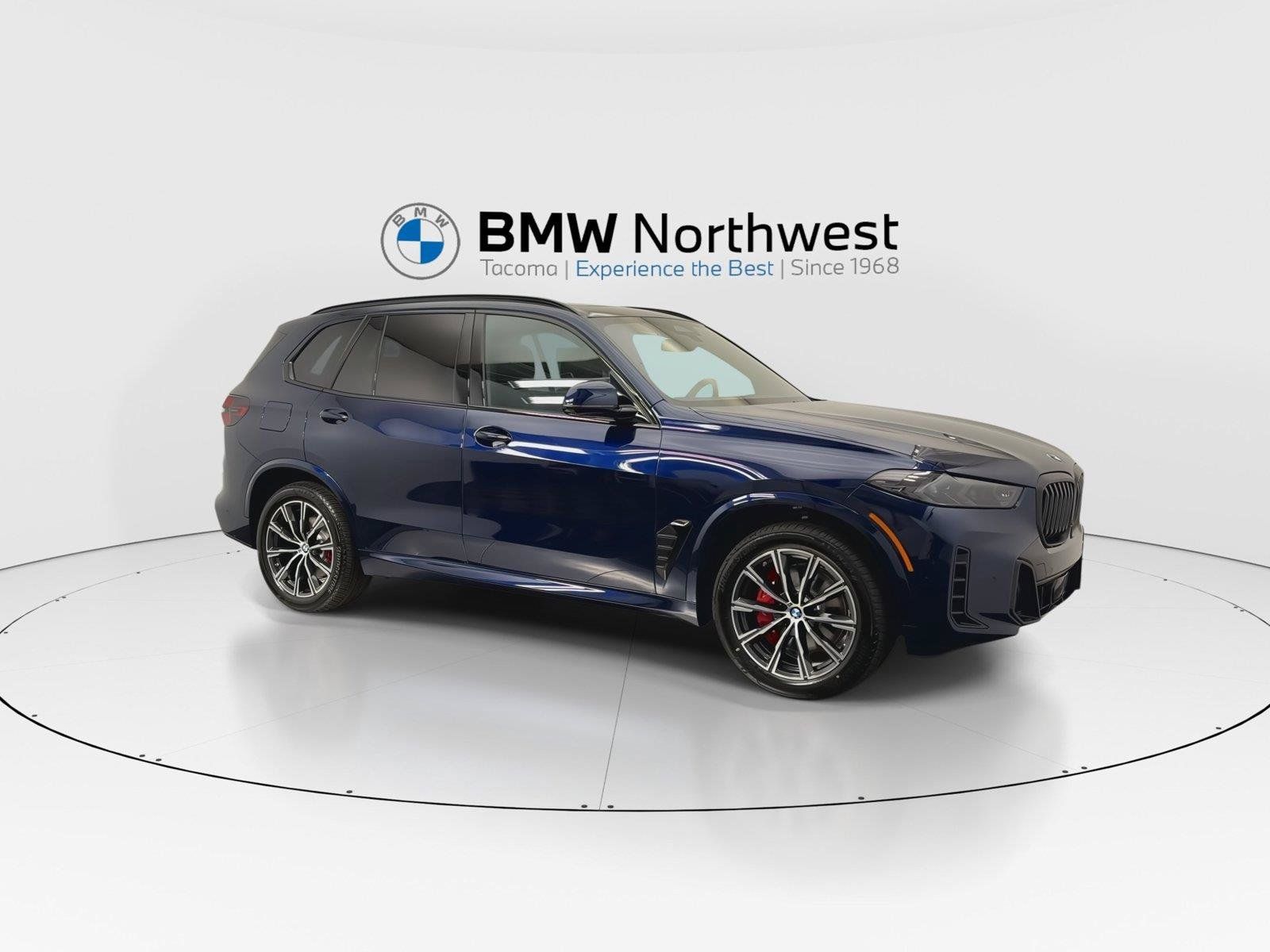 New 2026 BMW X5 xDrive40i w/ M Sport Package AWD/4WD image 6