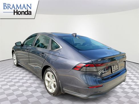 Certified 2023 Honda Accord LX image 4