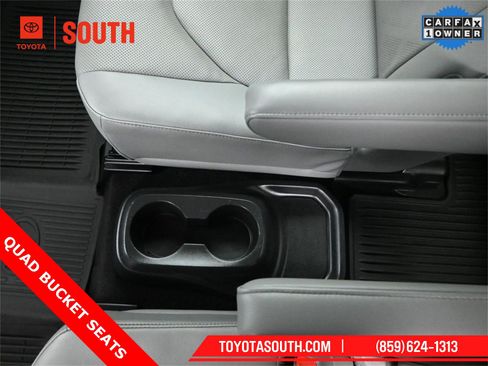 Used 2023 Toyota Highlander Platinum image 30