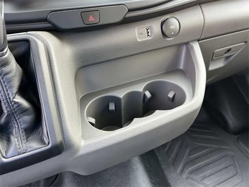 New 2025 Ford Transit 250 148 Medium Roof image 15