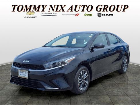 Used 2024 Kia Forte LXS w/ LXS Technology Package FWD image 1