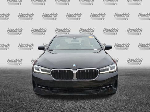 Used 2023 BMW 540i xDrive w/ Premium Package image 3