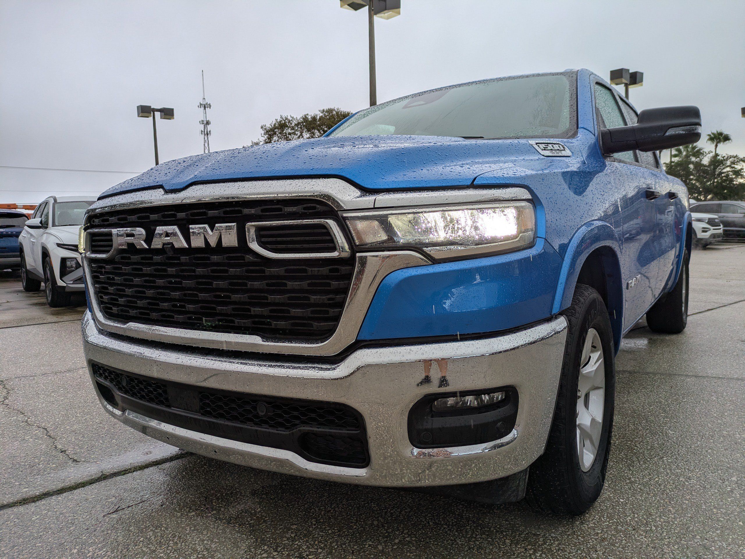 Used 2025 RAM 1500 Big Horn AWD/4WD image 8