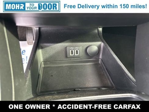 Used 2020 Ford Fusion Titanium image 18