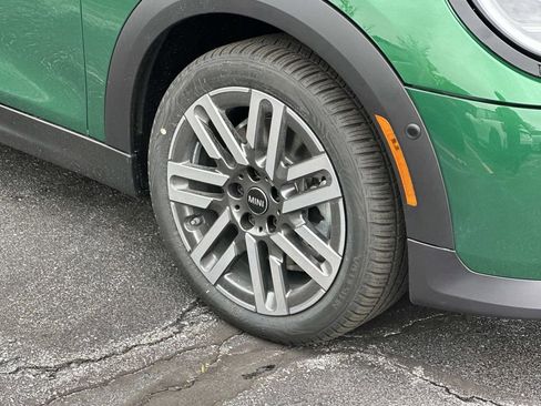 New 2026 MINI Cooper 4-Door Hardtop FWD image 29