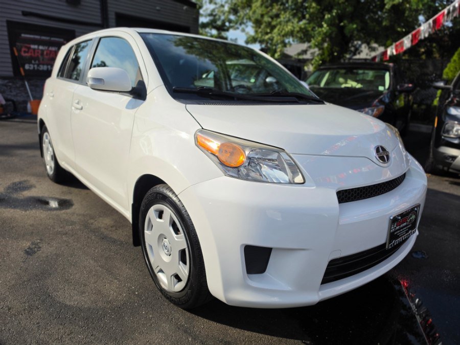 Used 2014 Scion xD FWD image 4