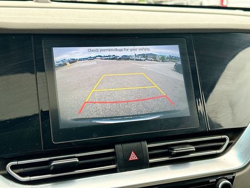 Used 2020 Kia Niro Touring FWD image 23