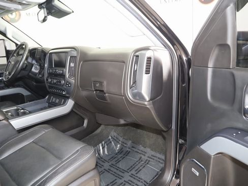 Used 2016 Chevrolet Silverado 2500 LTZ w/ Duramax Plus Package image 40