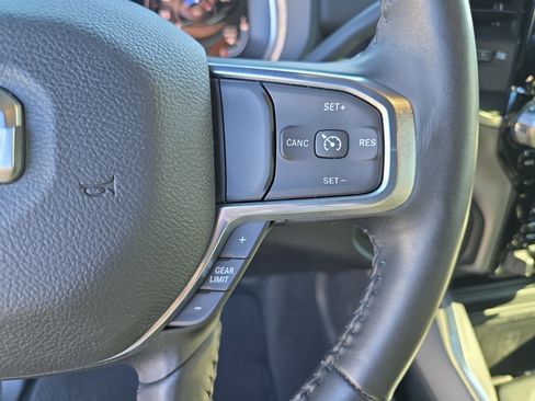 Used 2024 RAM 3500 Laramie w/ Night Edition image 31