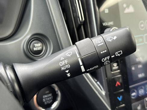 Certified 2025 Subaru Forester Limited AWD/4WD image 10