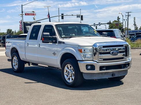 Used 2012 Ford F250 Lariat w/ Lariat Ultimate Pkg AWD/4WD image 5