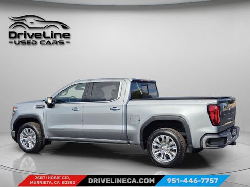 Used 2025 GMC Sierra 1500 SLT w/ SLT Premium Package AWD/4WD image 12