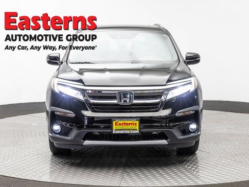 Used 2021 Honda Pilot Touring image 2