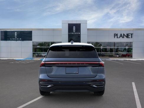 New 2026 Lincoln Nautilus Premier AWD/4WD image 5