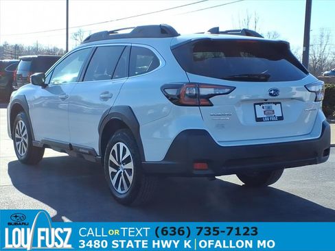 Certified 2025 Subaru Outback Premium image 5