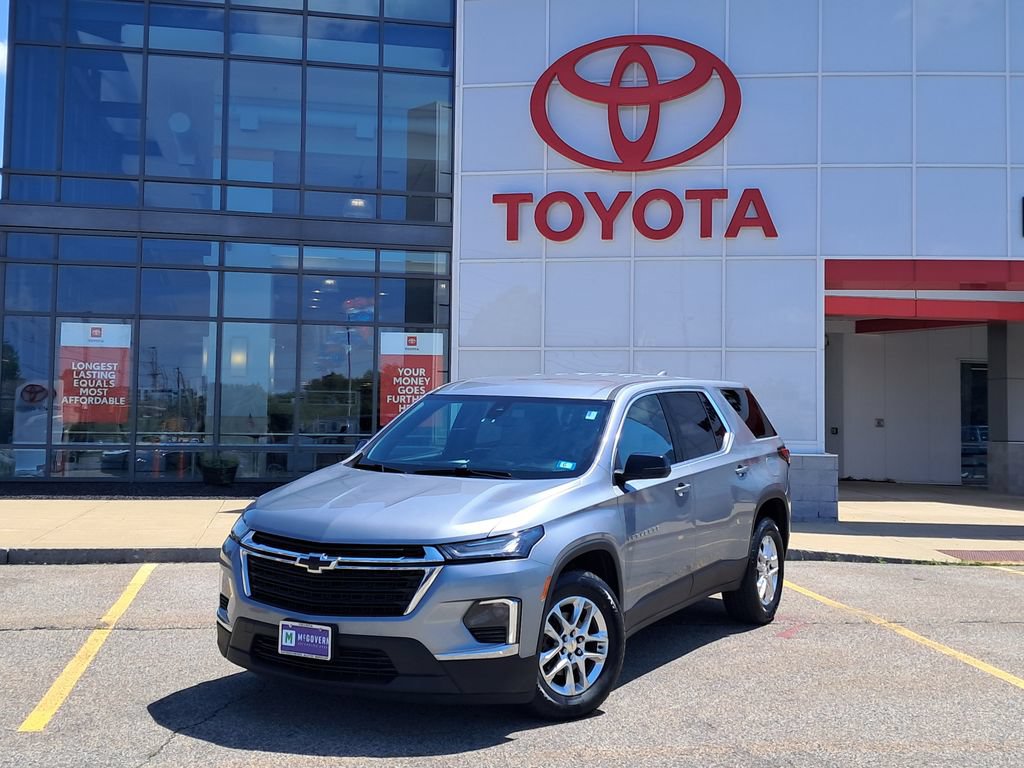 Used 2023 Chevrolet Traverse LS AWD/4WD image 1