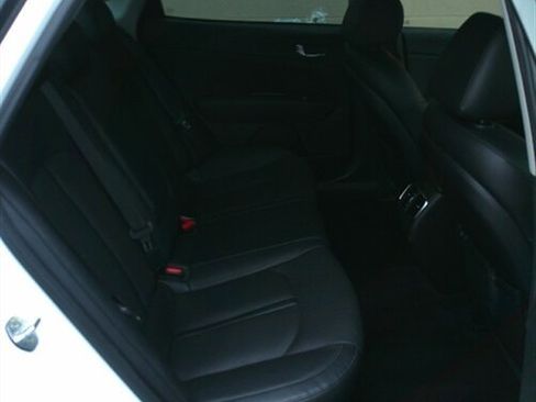 Used 2020 Kia Optima Premium image 20