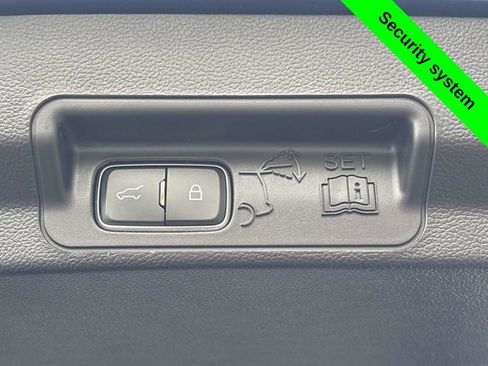 Used 2022 Ford Explorer Limited w/ Equipment Group 301A image 40