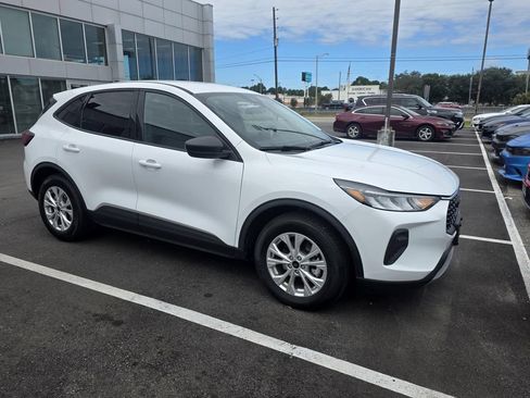 Used 2025 Ford Escape Active FWD image 1