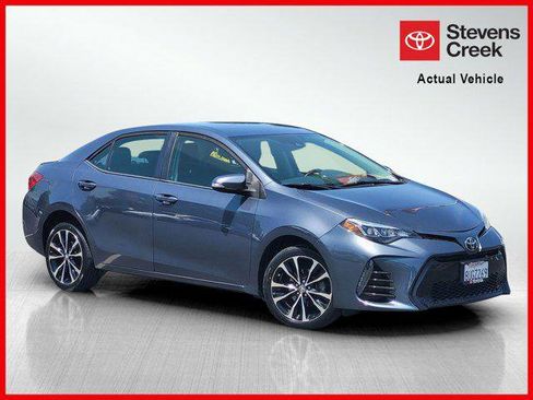 Certified 2019 Toyota Corolla SE FWD image 1