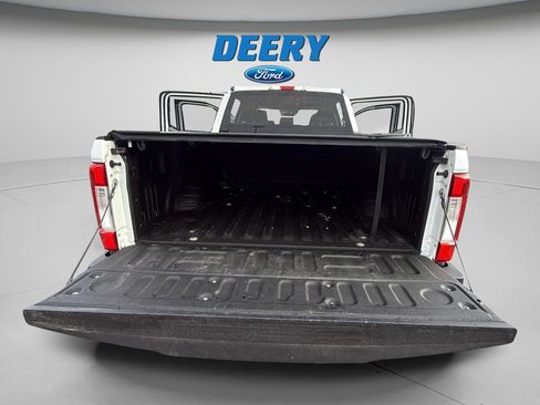 Used 2018 Ford F250 XLT w/ XLT Value Package AWD/4WD image 15