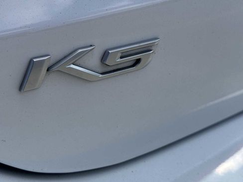Used 2022 Kia K5 EX FWD image 11