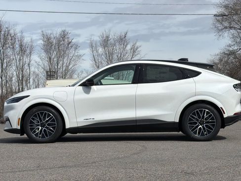 New 2026 Ford Mustang Mach-E Premium image 5