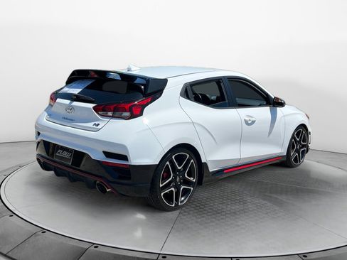 Used 2022 Hyundai Veloster N FWD image 7
