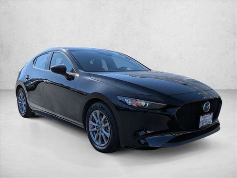 Used 2022 MAZDA MAZDA3 s FWD image 3