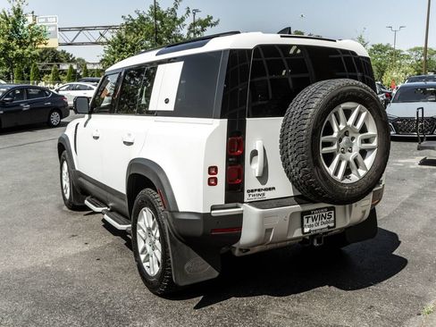 Used 2022 Land Rover Defender 110 S AWD/4WD image 36
