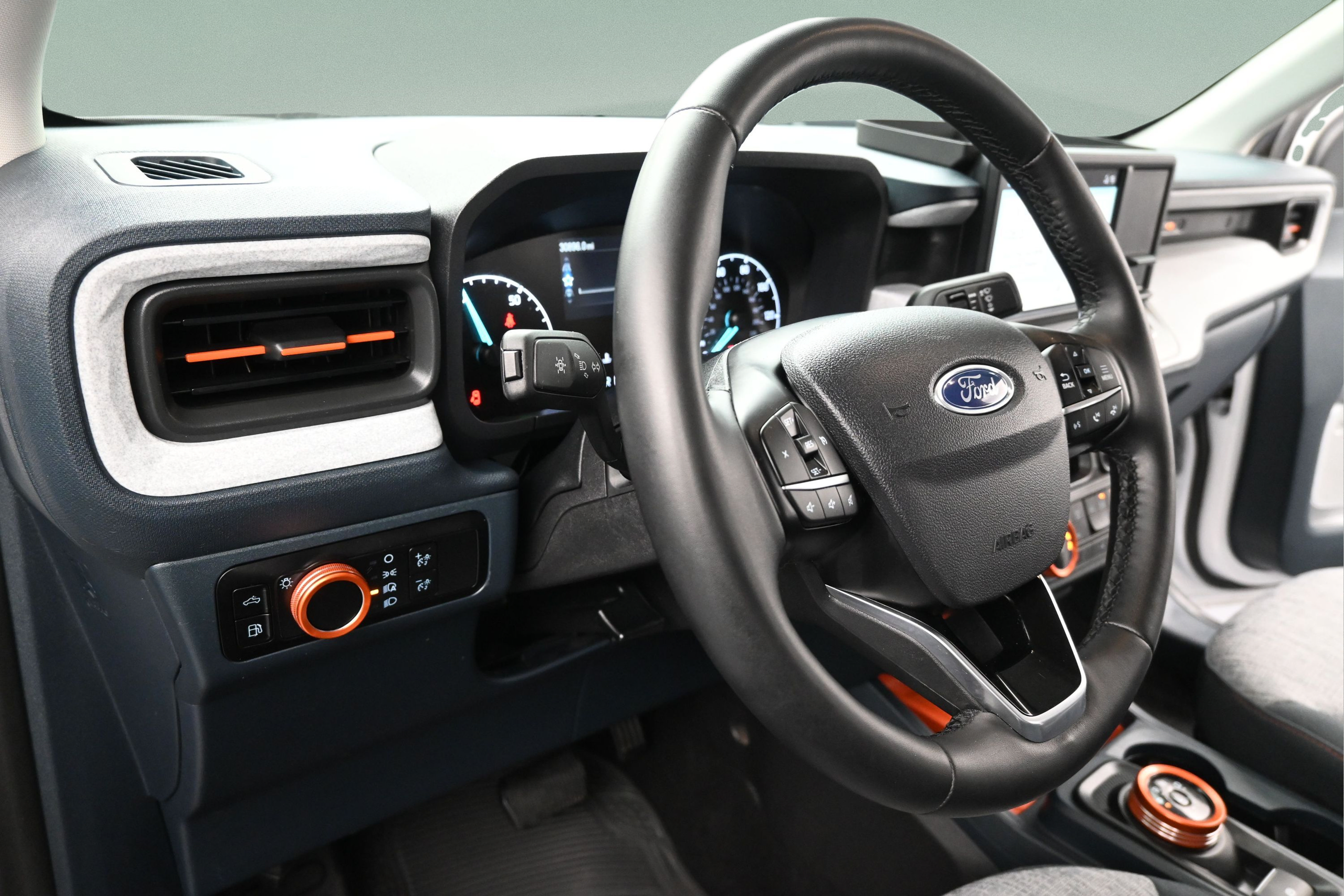 Used 2023 Ford Maverick XLT w/ XLT Luxury Package FWD image 12