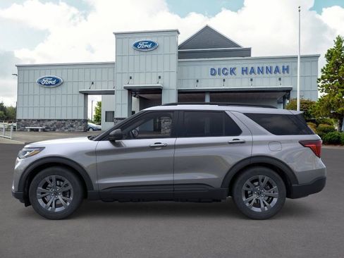 New 2026 Ford Explorer Active AWD/4WD image 4