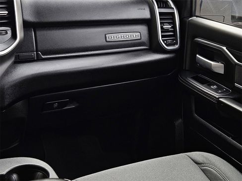 Used 2024 RAM 3500 Big Horn image 12