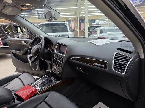 Used 2015 Audi Q5 2.0T Premium Plus AWD/4WD image 23
