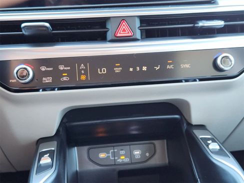 New 2026 Kia Sorento EX image 16