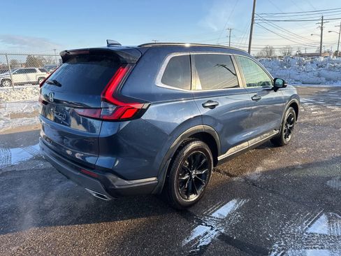 Used 2025 Honda CR-V Sport-L image 3