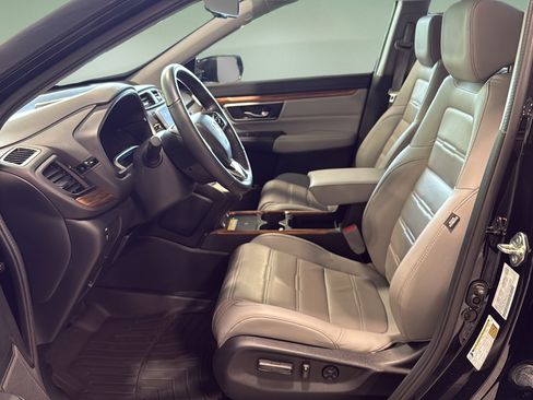 Used 2020 Honda CR-V Touring image 11