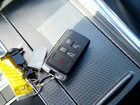 Used 2020 Land Rover Range Rover Sport HSE Dynamic image 70